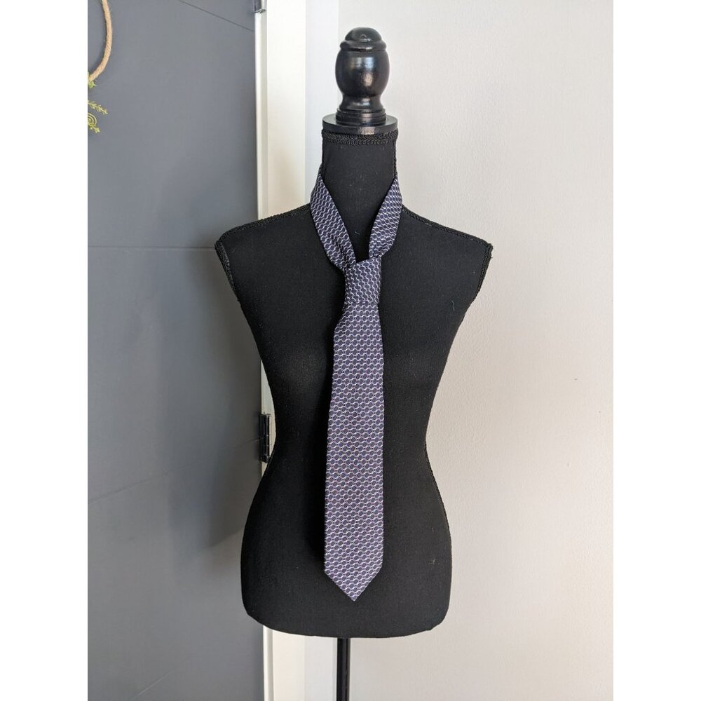 *3 for $12* NWT J. Hilburn Navy and Purple Circle Chain‎ 100% Silk Tie